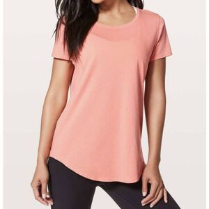 LULULEMON ATHLETICA Love Crew III in Light Coral Size 6